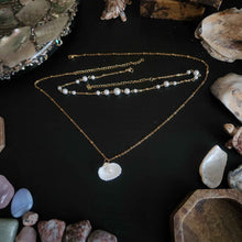 Load image into Gallery viewer, Oceane Seashell Necklace Set
