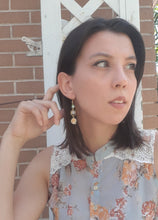 Load image into Gallery viewer, Daisy Bee Earrings
