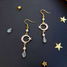 Load image into Gallery viewer, Luna Starlight Earrings
