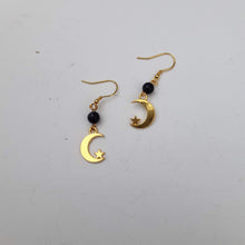 Load image into Gallery viewer, Lina Golden Earrings
